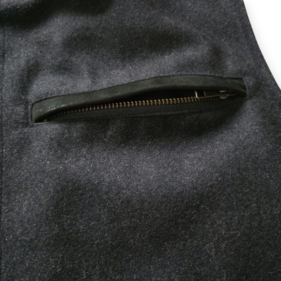 Cripple Creek Wool Melton Vest W/Concealed Carry Pocket, Heather Black, Size M - Picture 8 of 8